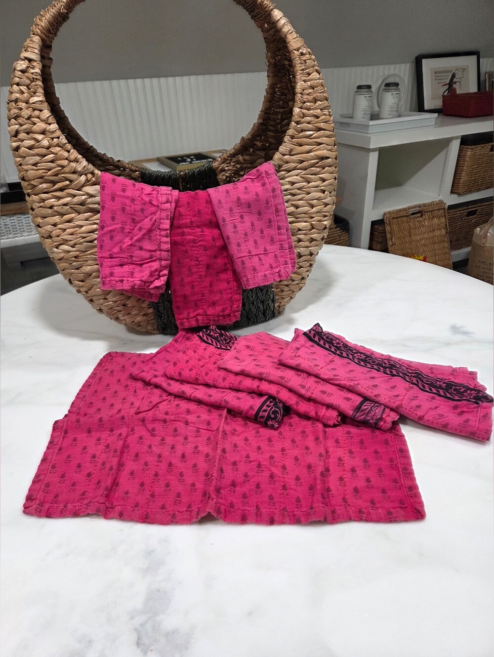Handsewn Overdyed Artisan  Napkin 4 Placemat Set, 4 Count Of Each - Red/black